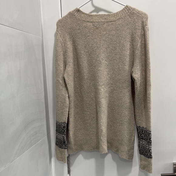 Abercrombie & Fitch Beige Penguin Sweater - Picture 3 of 3